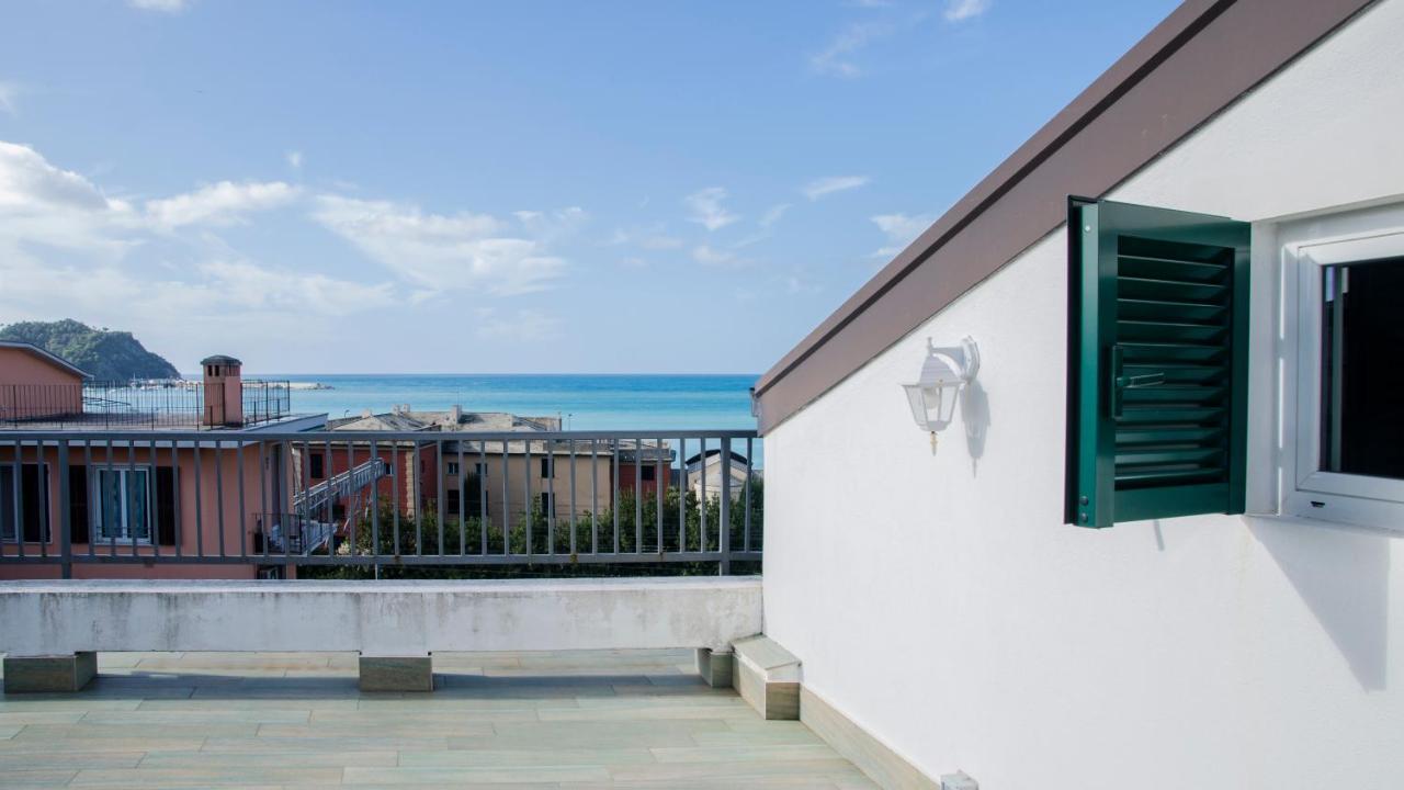 009 - Attico Sant'Anna Vista Mare 150M Dalla Spiaggia Con Terrazza Privata Apartment Sestri Levante Ngoại thất bức ảnh