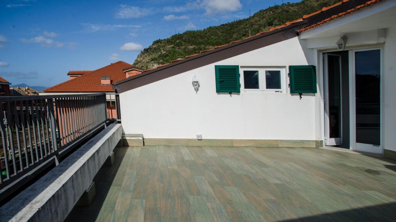 009 - Attico Sant'Anna Vista Mare 150M Dalla Spiaggia Con Terrazza Privata Apartment Sestri Levante Ngoại thất bức ảnh